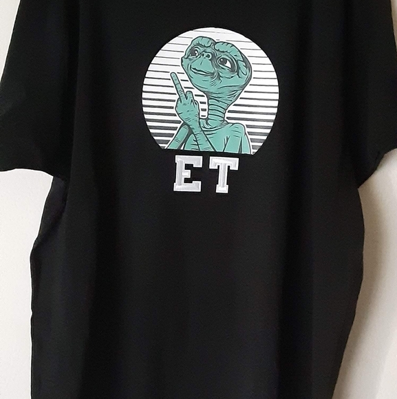 T-shirt - Picture 2 of 2